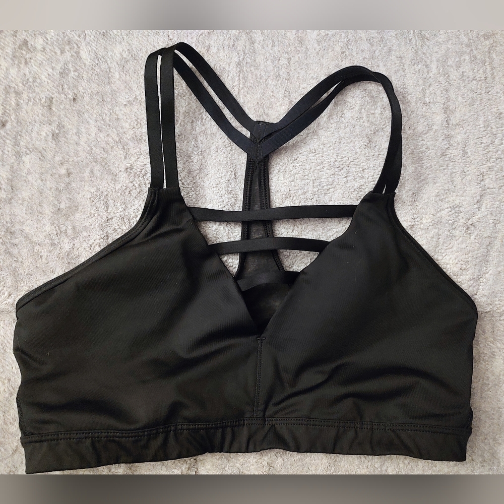 Victoria's secret sports bra